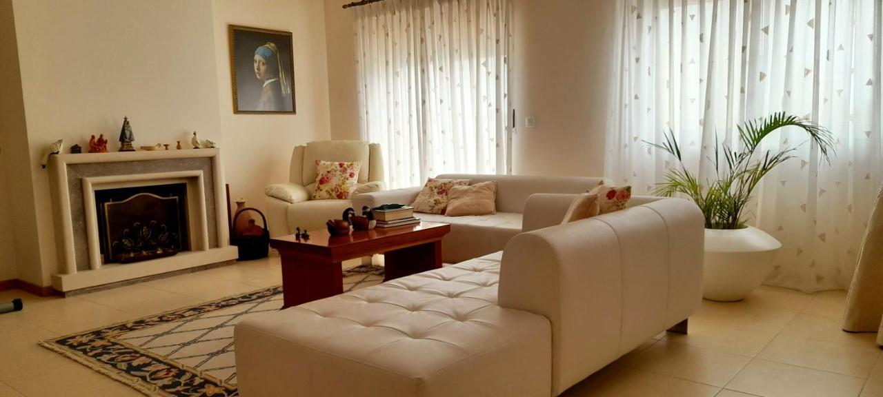 Casa Dos Limoes Hotell Caldas Da Rainha Eksteriør bilde